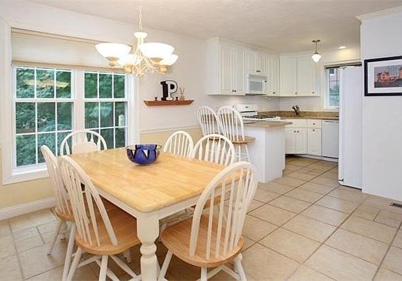 3rd image of 497 Hillside Ave #497