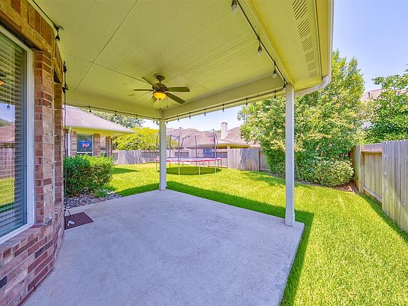 2nd image of 1508 Coronado Lakes Dr
