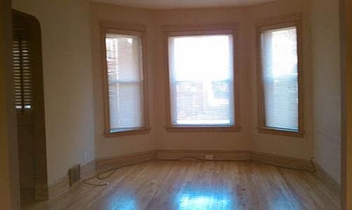 1st image of 2312 N Hamlin Ave #1AA