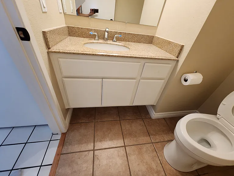 630 W Palm Ave #6 — Photo 7