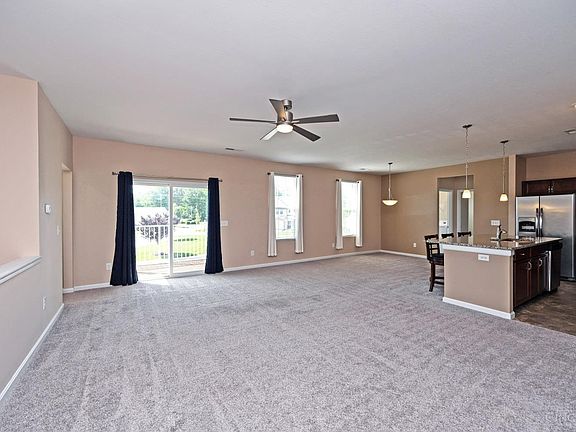 2nd image of 2122 Hickory Park Cir