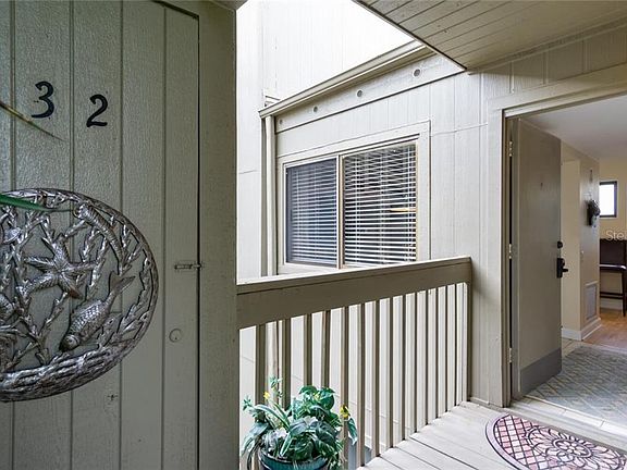 2nd image of 232 Woodland Dr