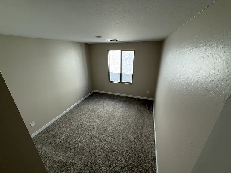 18175 W Lupine Ave — Photo 8