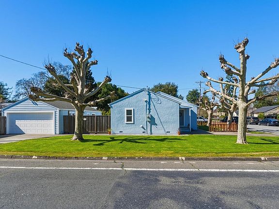 4th image of 1136 Poppy Drive