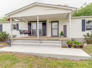 207 Adult Center Rd, Dickson, TN 37055