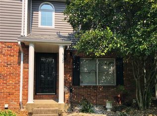 300 Pine Lake Rd APT 3, Collinsville, IL 62234