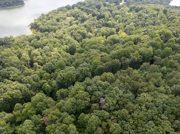 7 Vanmeter Cemetery Rd, Bee Spring, KY 42207