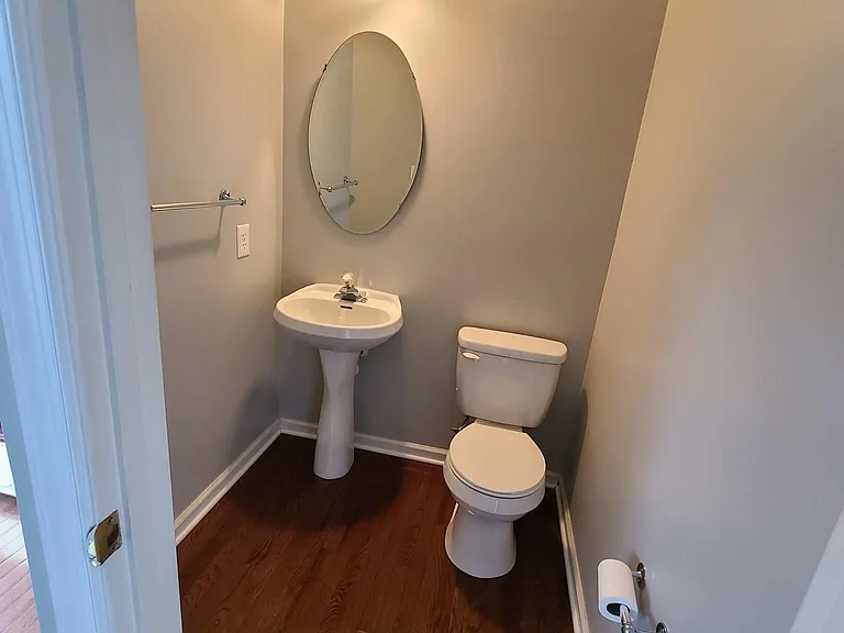 2718 Thornbrook Ct — Photo 7