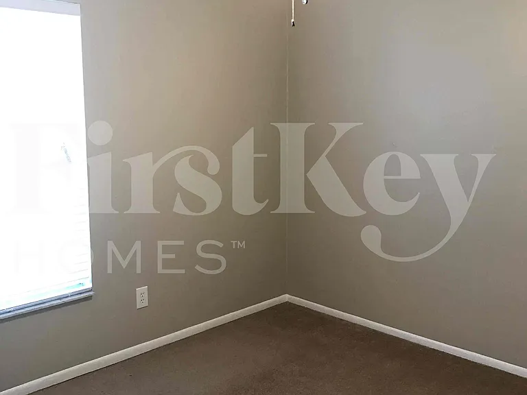 660 Flagler Dr — Photo 14