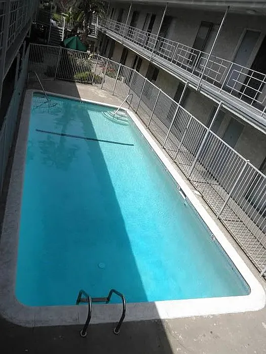 1714 Grismer Ave. — Photo 2