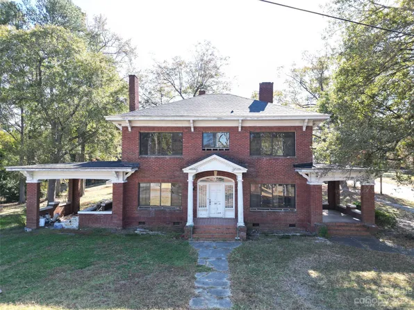 302 E View St, Wadesboro, NC 28170