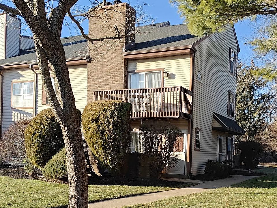 1st image of 626 Palmer Ln #A