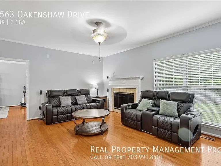 9563 Oakenshaw Dr — Photo 16