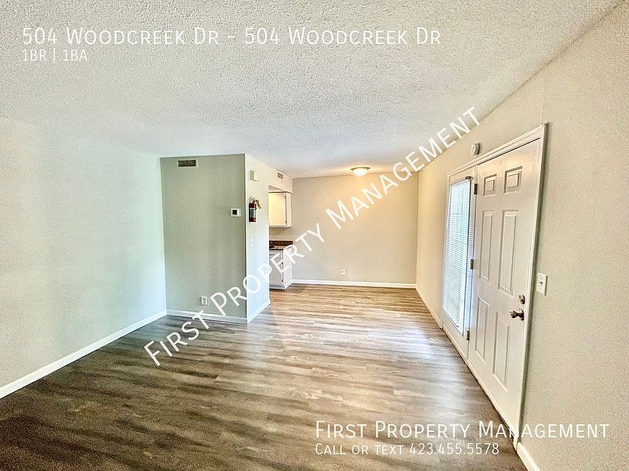 1st image of 504 Woodcreek Dr