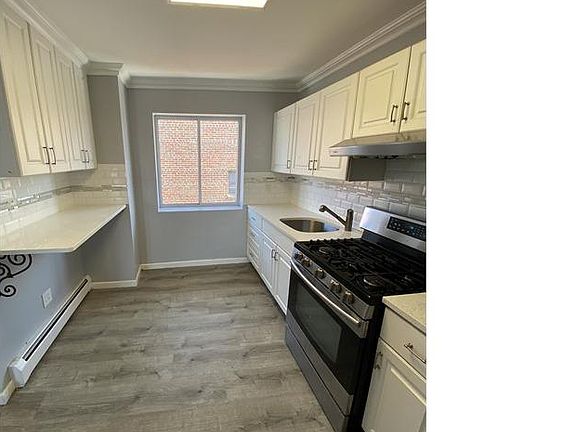 2nd image of 284 Davis Ave #3