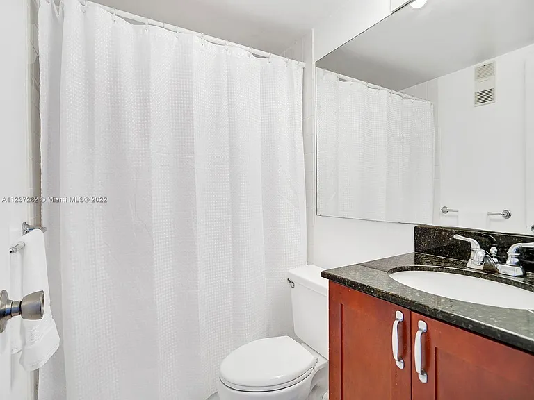 770 Claughton Island Dr #1113 — Photo 9