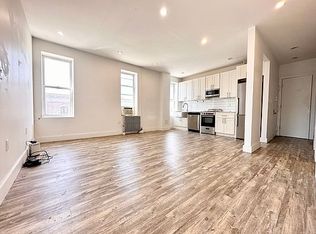 1711 Linden St #3A, Ridgewood, NY 11385