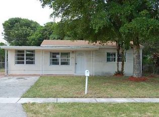 6761 Park St, Hollywood, FL 33024