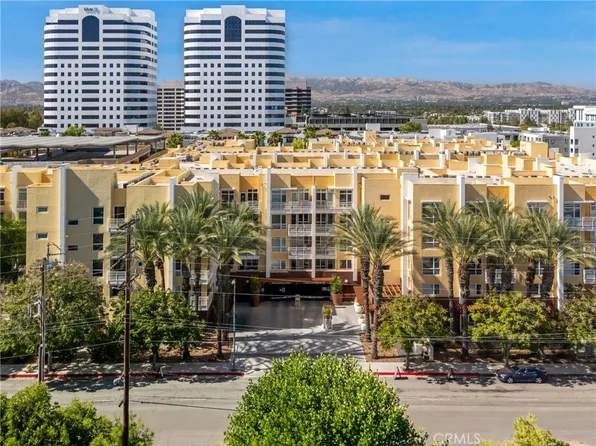 21301 Erwin St Unit 511, Woodland Hills, CA 91367