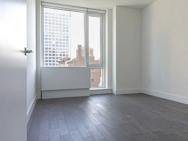 145 Madison Ave #19B — Photo 9