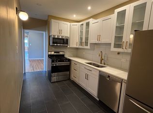 1139 N Spaulding Ave #303, Chicago, IL 60651