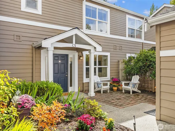 1230 Weaver Road NW #C-5, Bainbridge Island, WA 98110