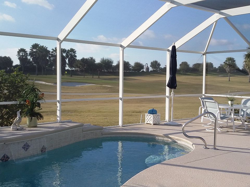 2nd image of 1074 Isle Of Palms Path