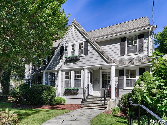 2nd image of 96 Benedict Avenue