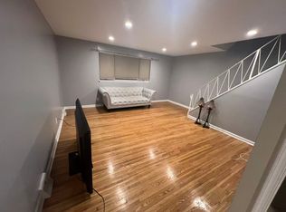 728 Arnold St, Philadelphia, PA 19111