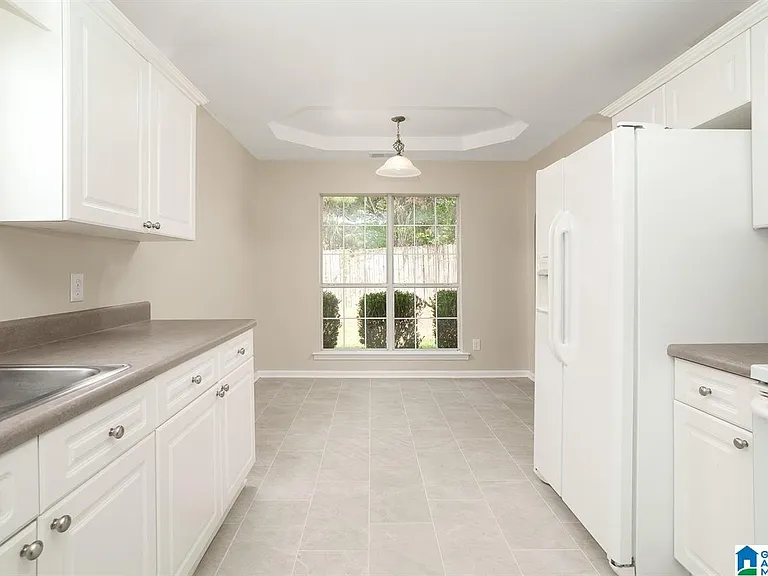 512 Camden Cove Cir — Photo 3