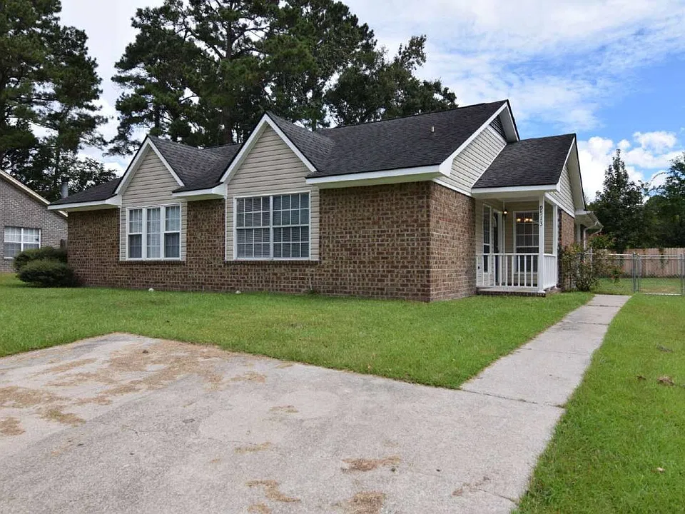 9513 Raven Dr