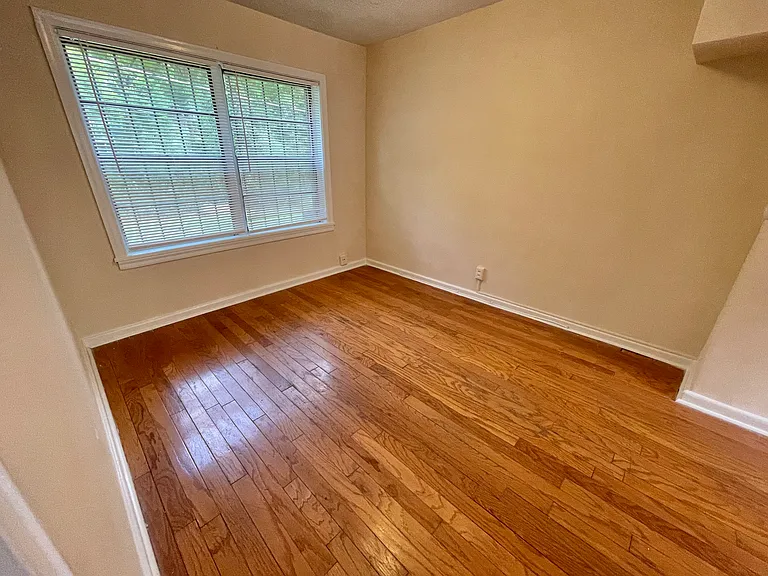1663 Valley Ave — Photo 61