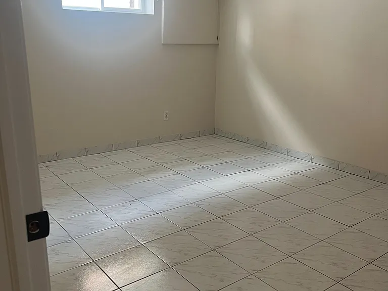 57 Corinthian Blvd — Photo 27