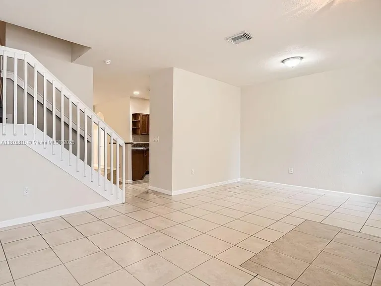 13945 SW 279th Ln #13945 — Photo 7
