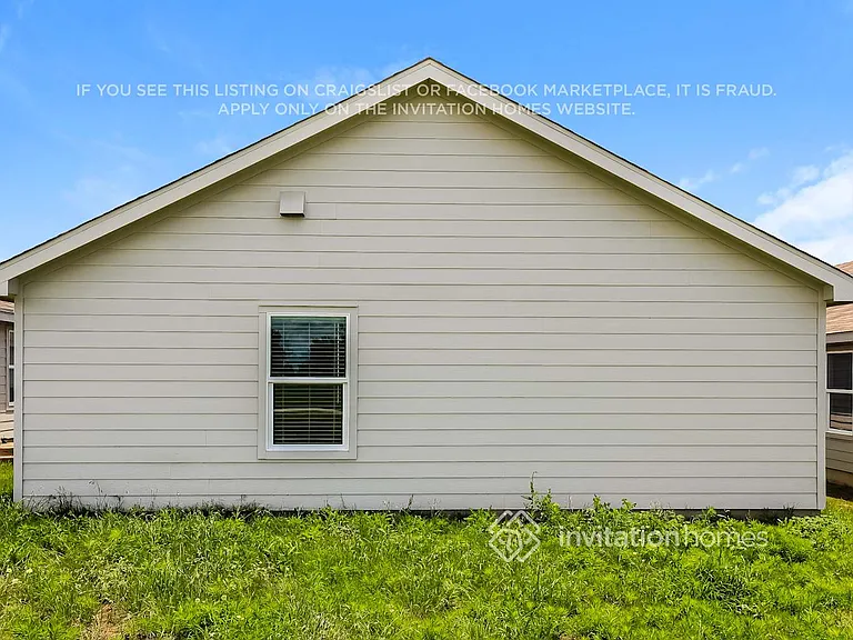 13427 Ashworth Blvd — Photo 15