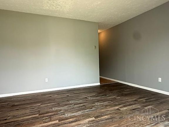 2nd image of 213 S Main St