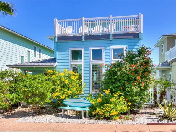 2525 S 11th St #95, Port Aransas, TX 78373