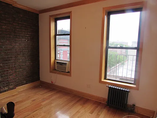 Rented by Majesty Management | media 36