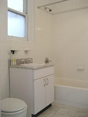 3rd image of 156 E 37th St #***1a