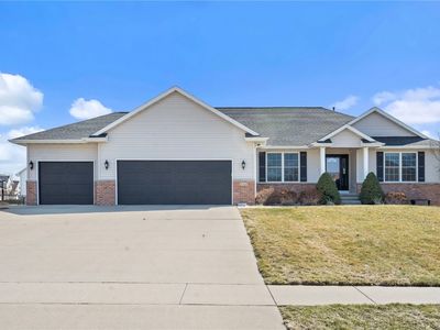 545 Brougham Rd, Robins, IA, 52328