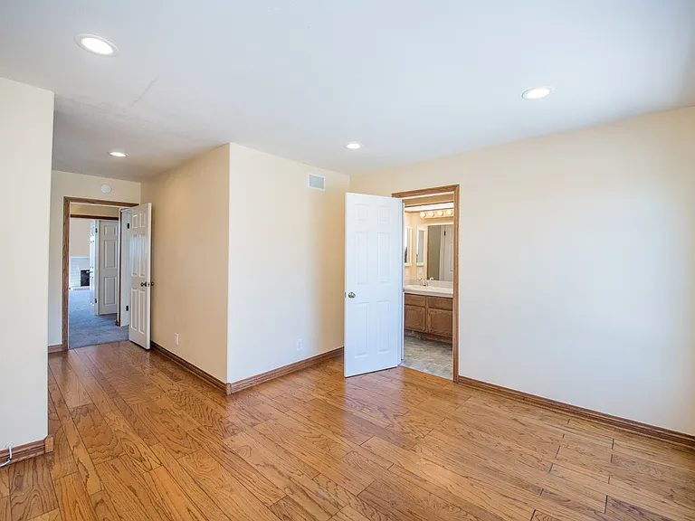 2274 N Rockridge Pl — Photo 44