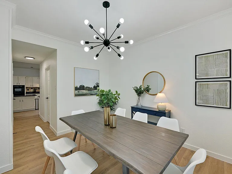 7309 Springfield Dr — Photo 12