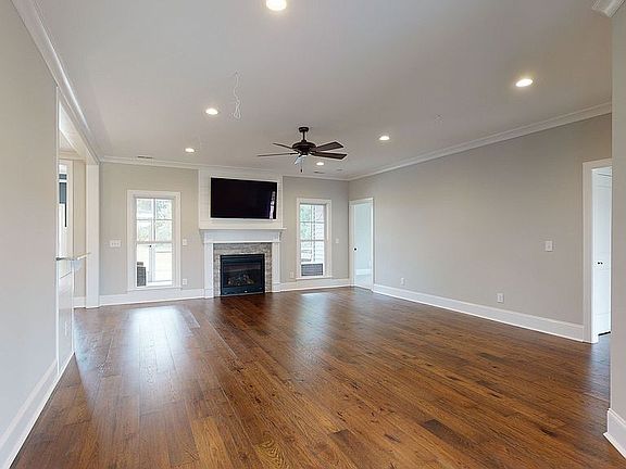 4th image of 1767 Doolittle Ct