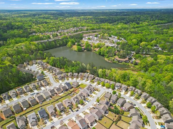 5015 Jack Dr, Decatur, GA 30035