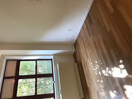 Rented by Compass | media 12