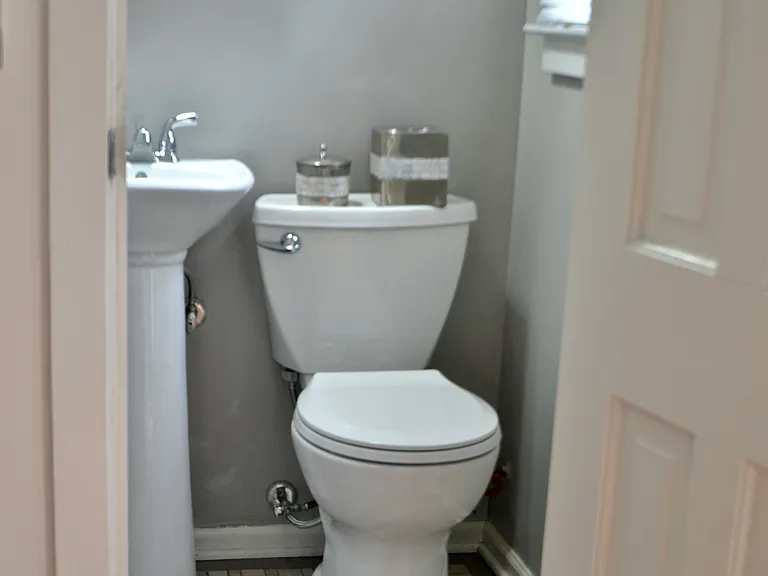 236 Jackson St #B — Photo 17