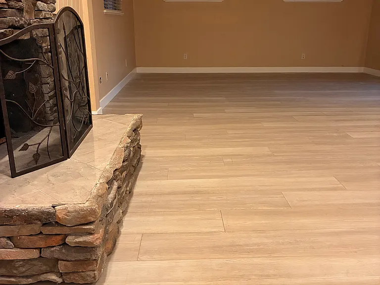 8272 Valencia Dr — Photo 2