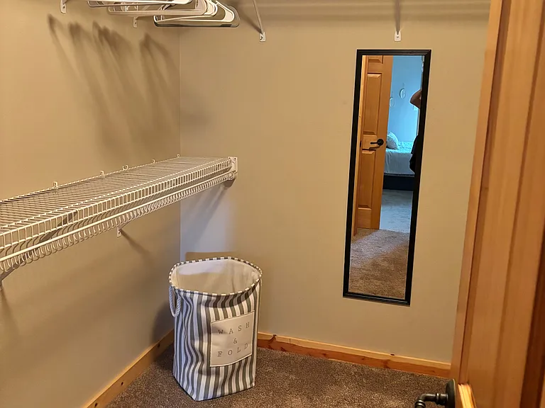 Walk in closet