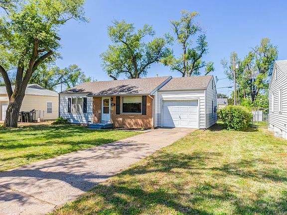 3rd image of 856 Vassar Dr