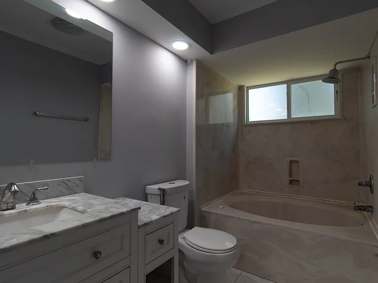 236 Clover Ct — Photo 23
